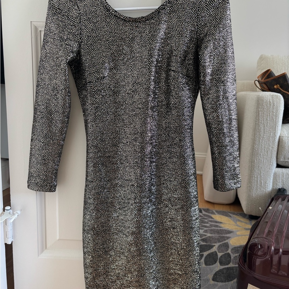 Elegant Black and Gold Party Dress